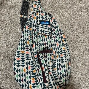 Kavu Women's Geometric Sling Bag - Black, Green, Orange